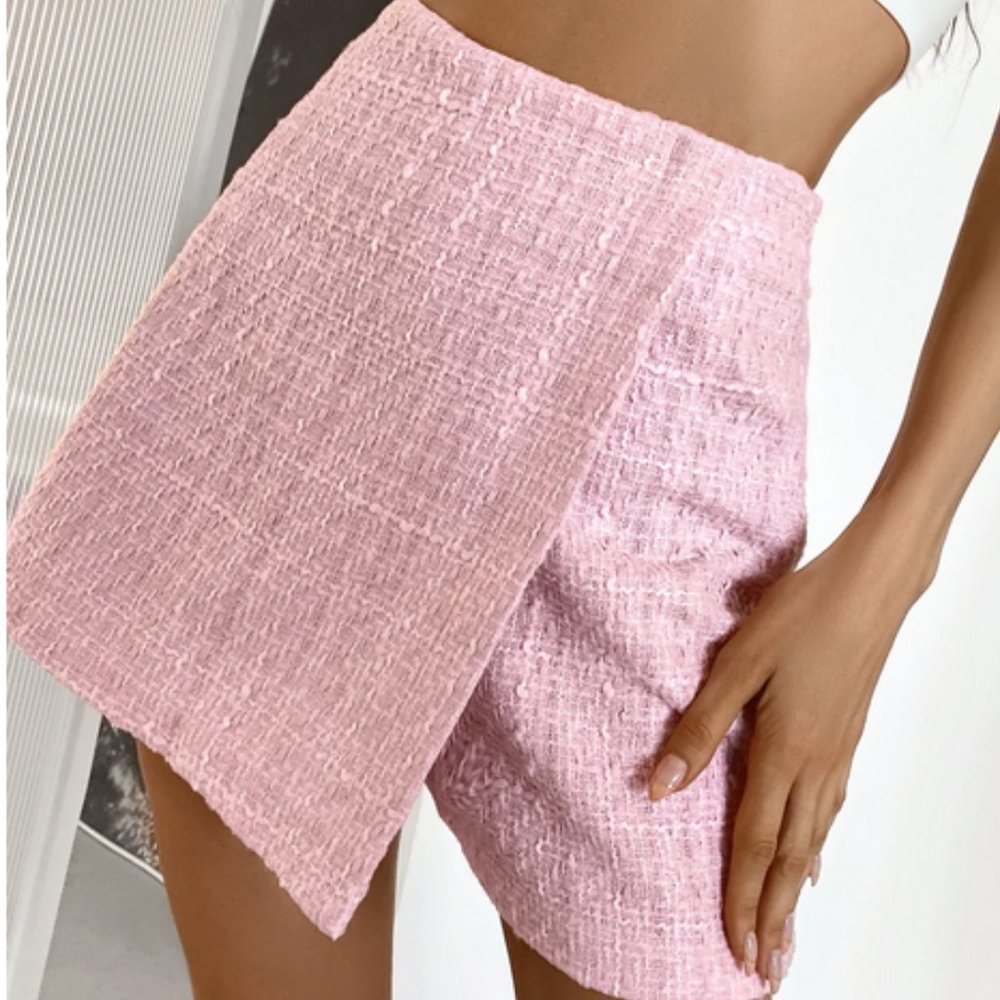 Classic Pink Tweed Mini Skort - Picture 7 of 13